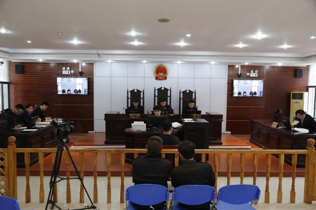 金溪县检察院检察长出庭公诉一起扫黑除恶案件