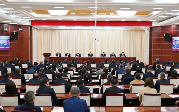 市委城市工作会议召开 范小林讲话 胡剑飞主持